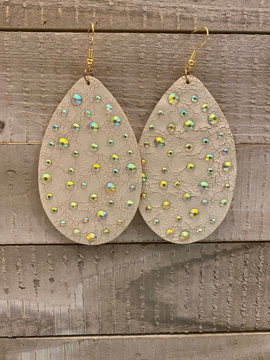 Distressed cream leather earrings with bling