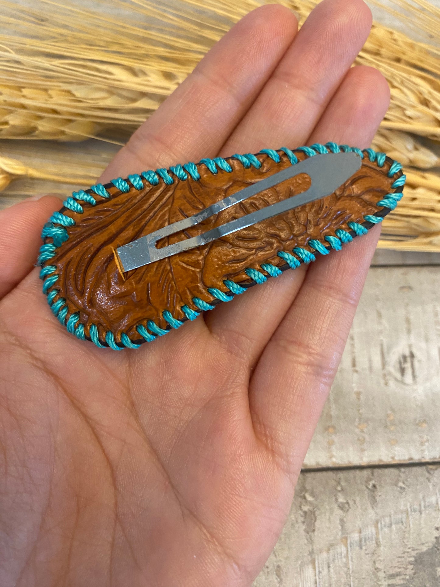 Western hair clip